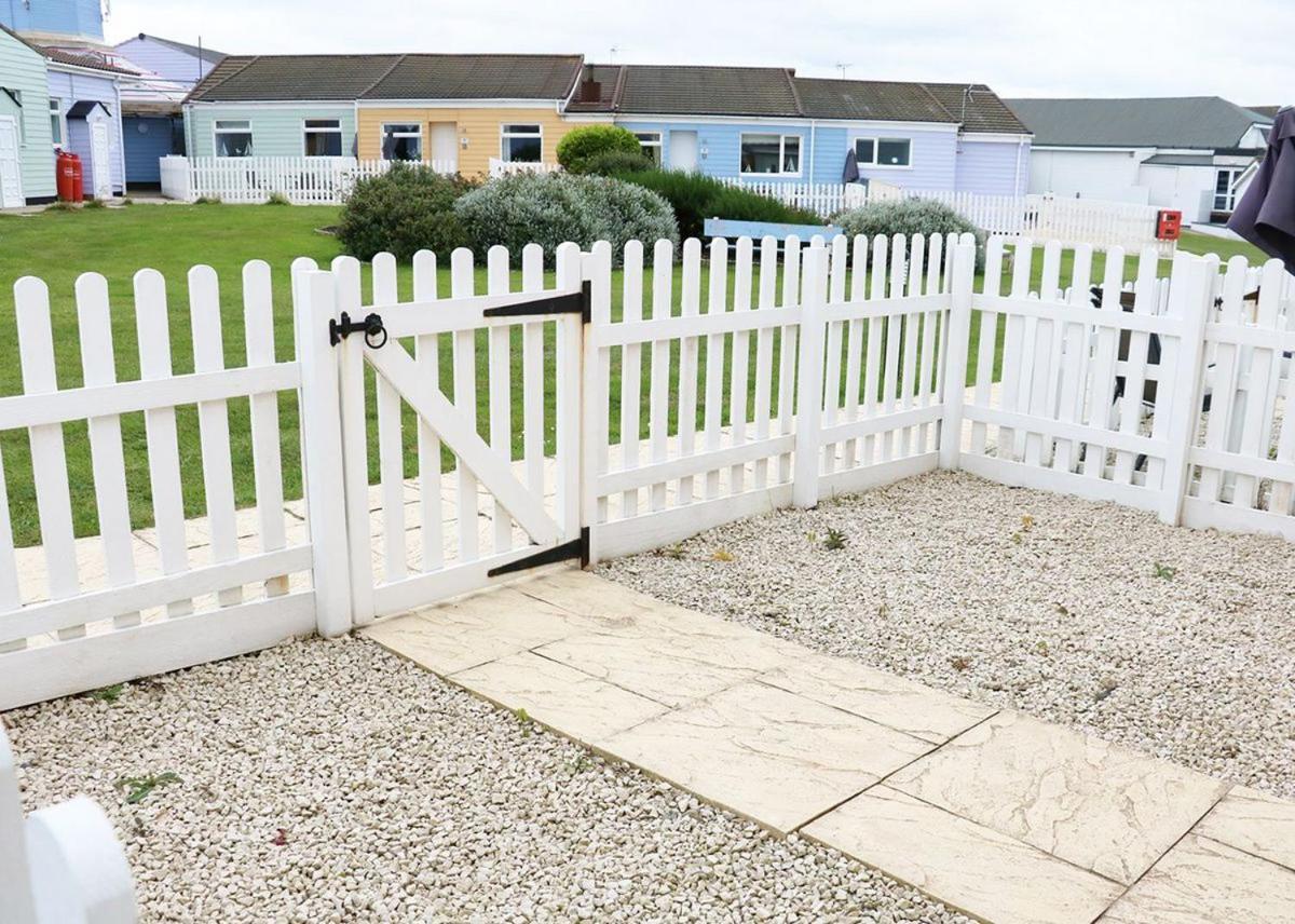 Mundesley Holiday Village Ngoại thất bức ảnh